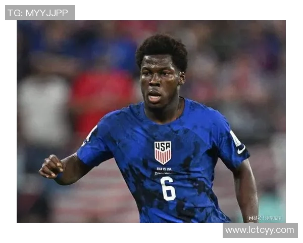 蓝色足球队7号球星引领胜利之路 彰显实力与领导风采 蓝色足球队7号球星引领胜利之路 彰显实力与领导风采