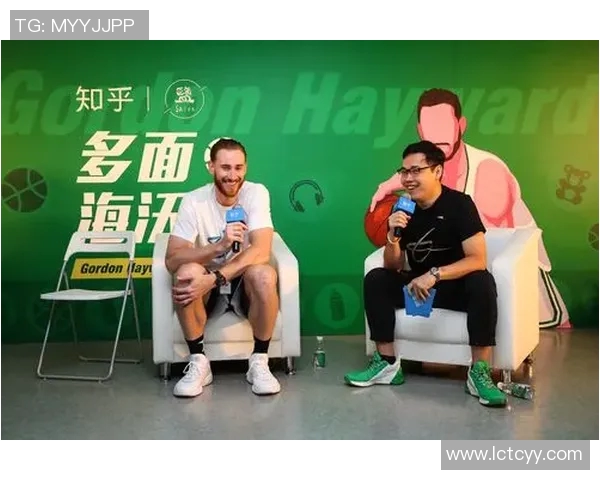 足球星金卡助力球迷畅享绿茵激情点燃无限荣耀时刻