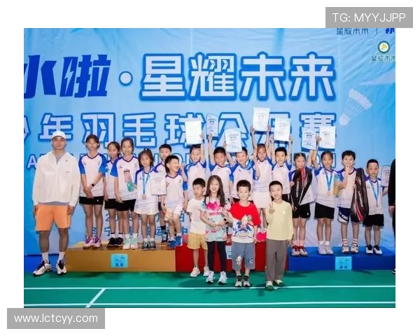 广州羽毛球队在奥运会中的团队协作展现出卓越精神与默契配合 广州羽毛球队在奥运会中的团队协作展现出卓越精神与默契配合